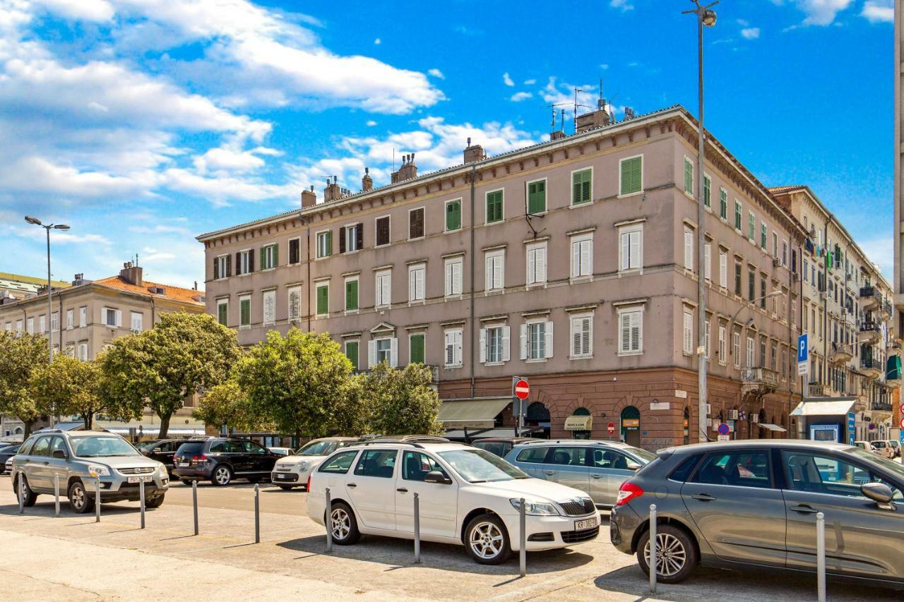 Apartment Mia Rijeka Exterior foto